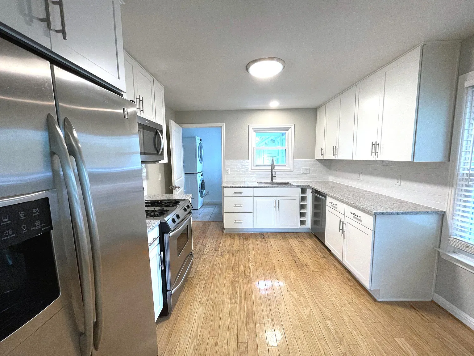 1905 Pasadena Dr — Photo 4
