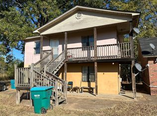 26 N Main St, Grenada, MS 38901