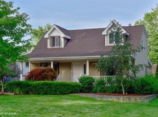 4005 N Adams St, Westmont, IL