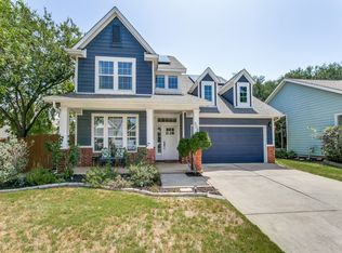 508 Hawthorne St, Grapevine, TX 76051