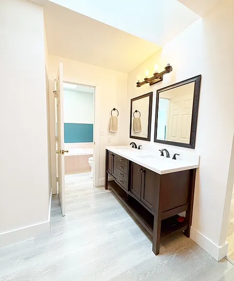 1128 NW Thornwood Cir — Photo 29