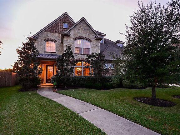 3rd image of 8726 Stowe Creek Ln