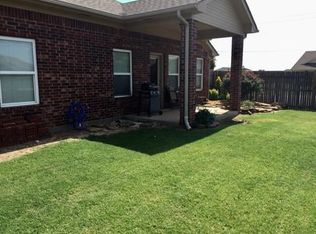 813 Ga Zump Dr, Norman, OK 73069