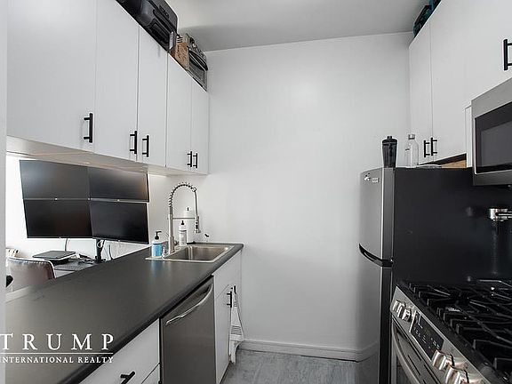 5th image of 360 E 88th St APT 7A