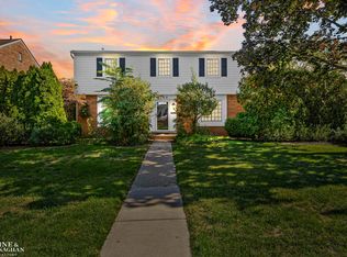 1200 Audubon Rd, Grosse Pointe Park, MI 48230