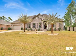 2106 Hogan Dr, Gulf Shores, AL 36542