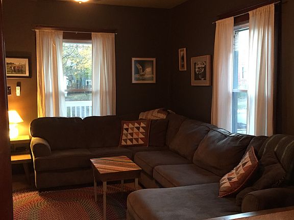 4th image of 349 Price St