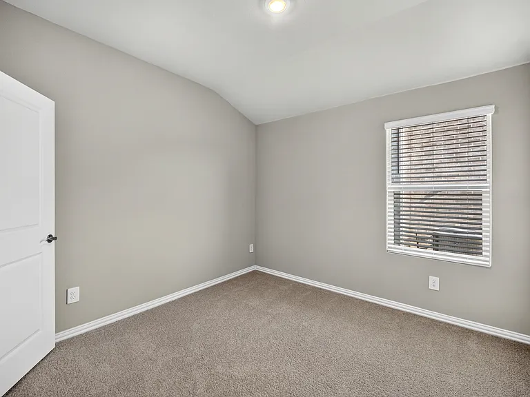 2009 Homestretch Dr — Photo 24