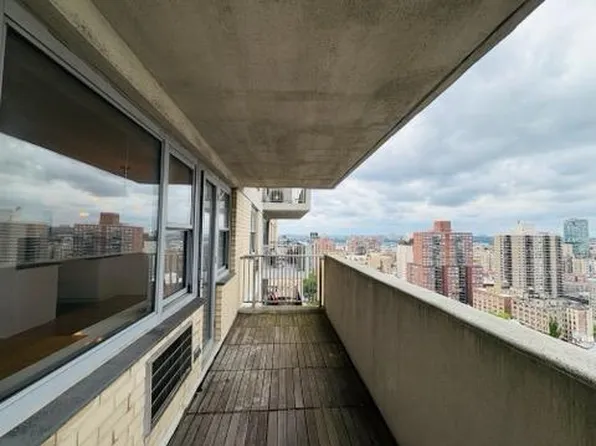 100 West 93rd Street image 21 of 25