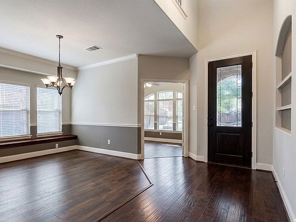 4th image of 2143 Serene Ct