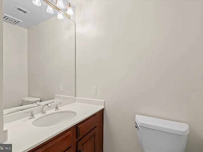 8101 Connecticut Ave #S410 — Photo 19