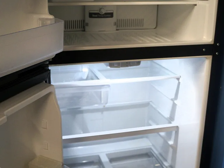 Garage fridge Ice maker is not hooked up.