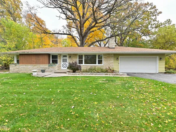 2800 S 124th St, West Allis, WI 53227