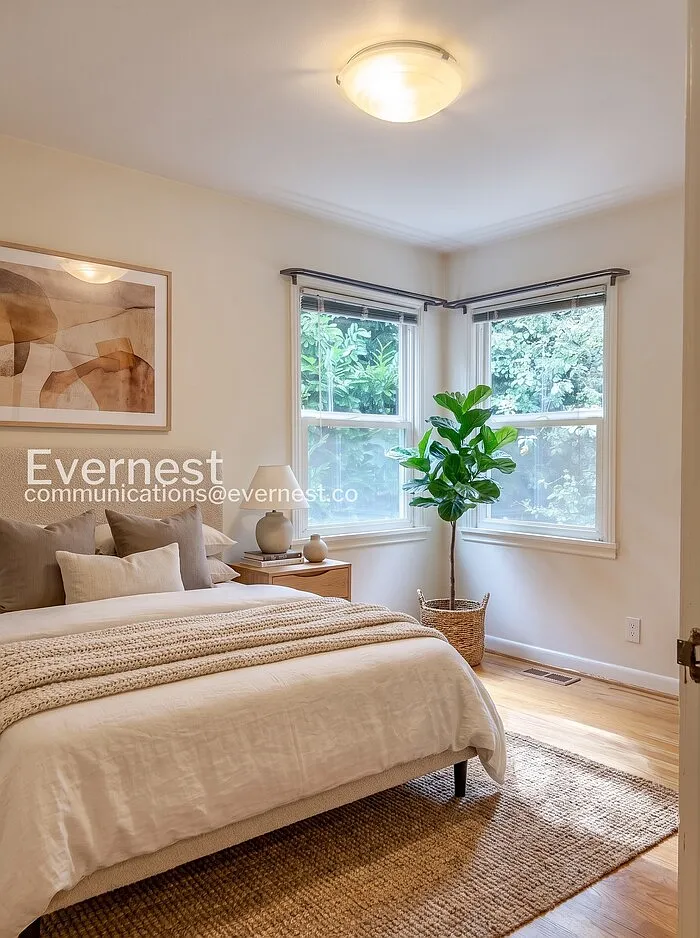 2 bed, 1.0 bath, 1450 sqft, $2,995 — Photo 4