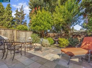 25 Glen Valley Cir, Danville, CA 94526
