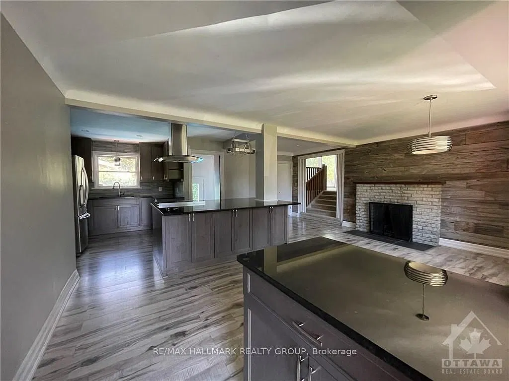 5 bed, $3,300 — Photo 2