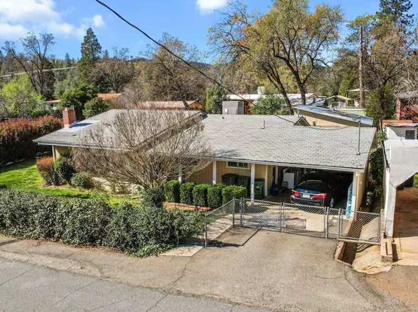 13528 Lassen St, Shasta Lake, CA 96019