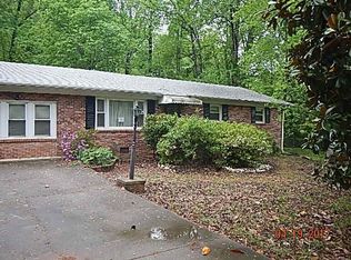 213 Ellington Dr, Spartanburg, SC 29301