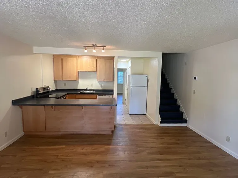 The Loft Apartments — Photo 63