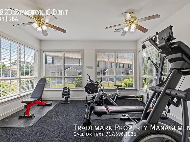 1921 Shady Oak Dr — Photo 18