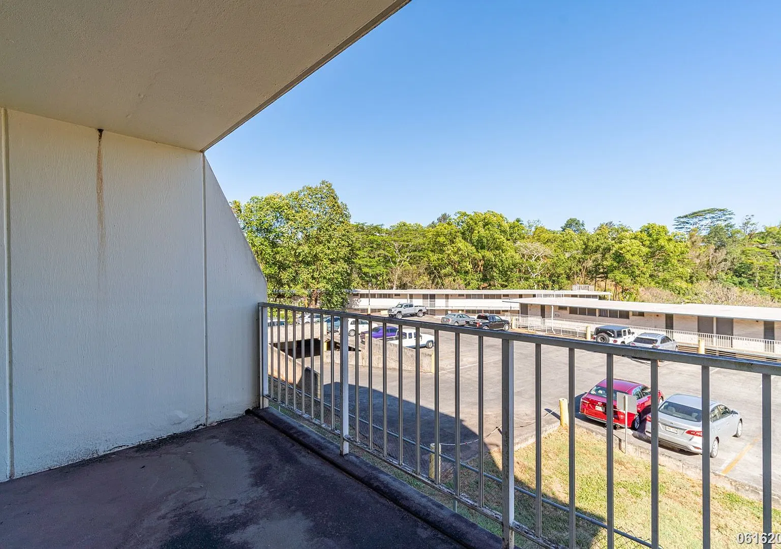 2Bed 1 Bath in ValleyView — Photo 4