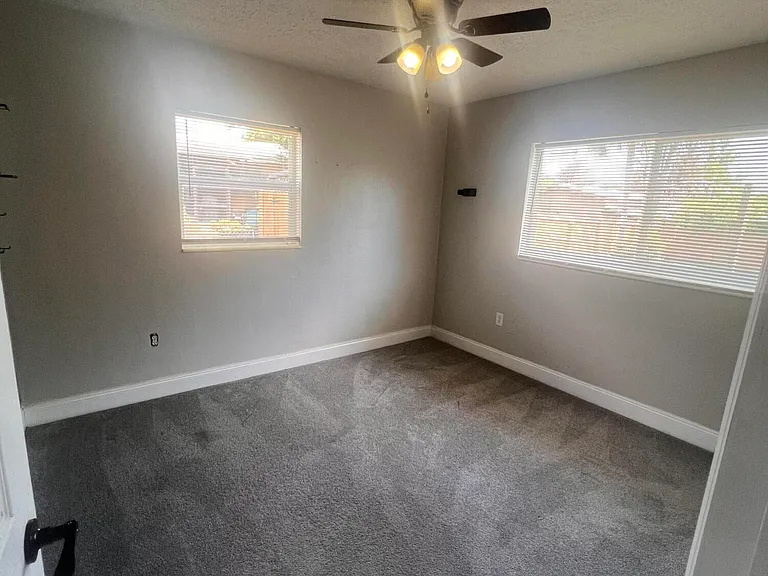 3331 Kentucky St — Photo 18
