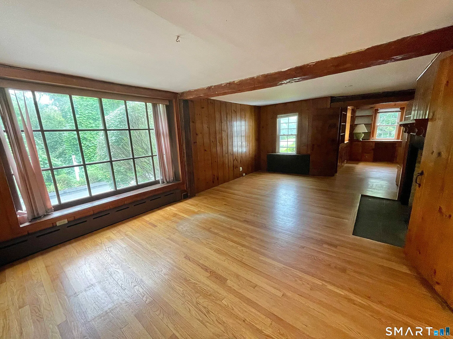 3 bed, 1.5 bath, 2190 sqft, $3,100 — Photo 4