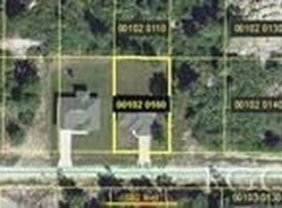 2504 39th St W, Lehigh Acres, FL 33971