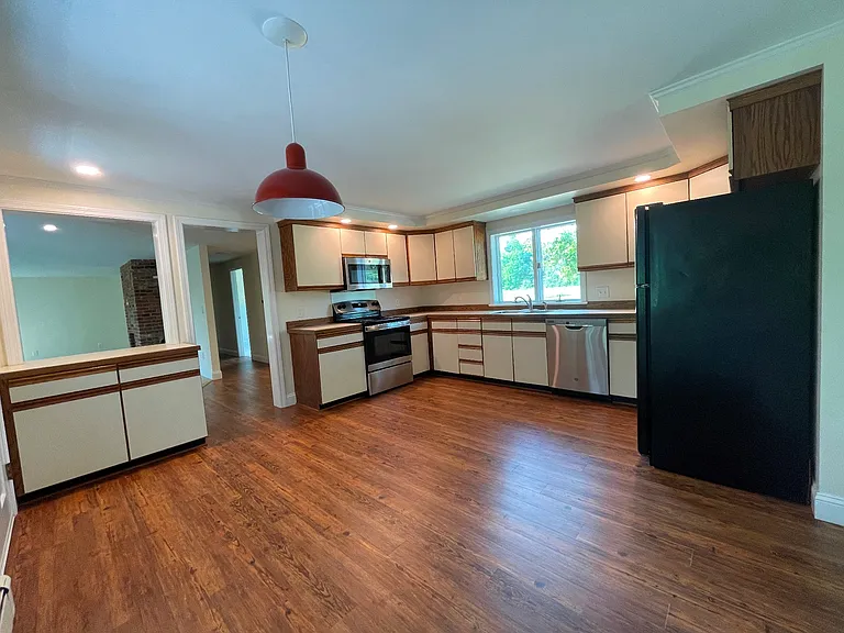 339 River Rd — Photo 9
