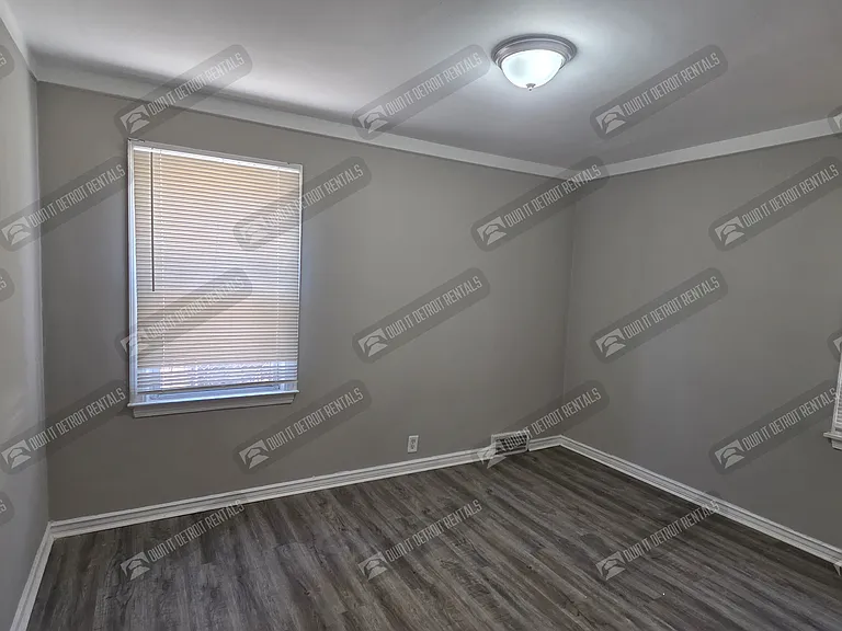 16461 Rossini Dr — Photo 7