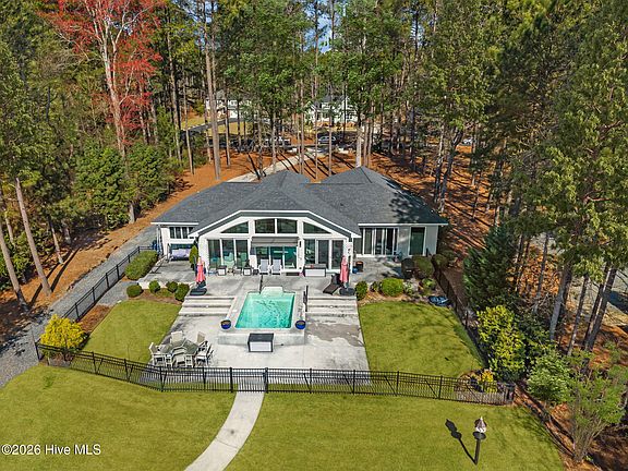 4th image of 111 Vanore Road