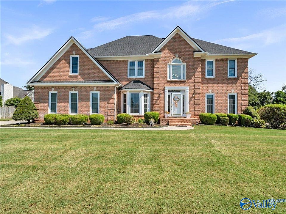 1st image of 103 Lanthorn Cir
