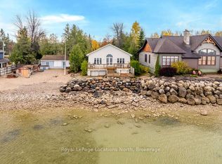 46 William Ave, Wasaga Beach, ON L9Z 2X3