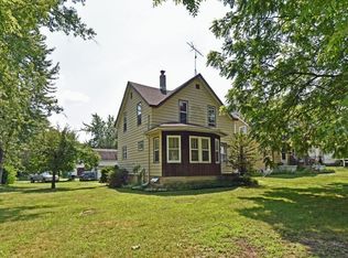 529 E Loos St, Hartford, WI 53027