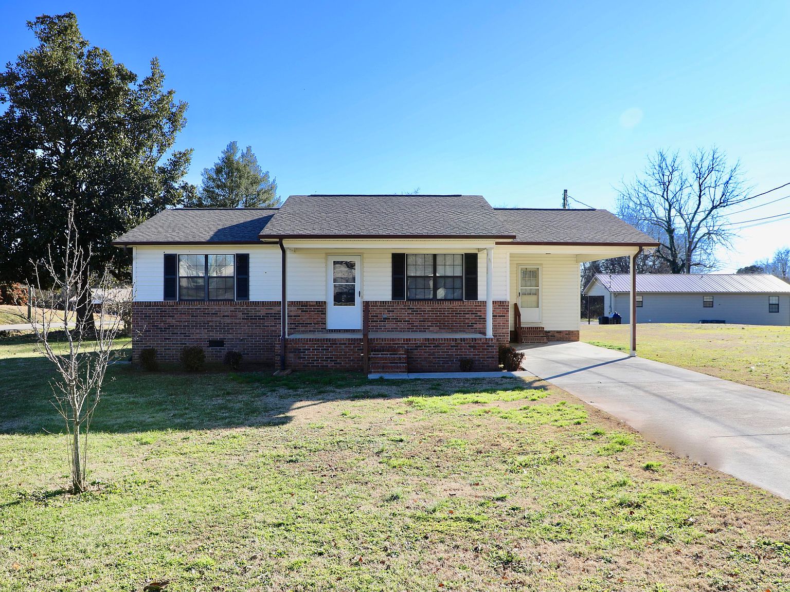 303 Lenoir St Sweetwater Tn 37874 Zillow