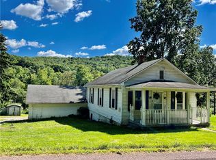 2935 Casselman Rd, Rockwood, PA 15557