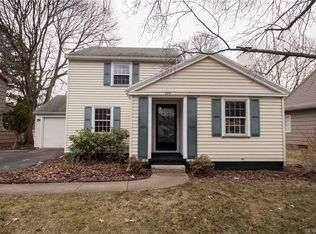 294 Varinna Dr, Rochester, NY 14618