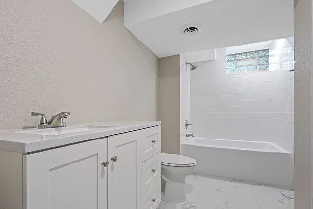 5827 Winnetka Ave N #1 — Photo 23