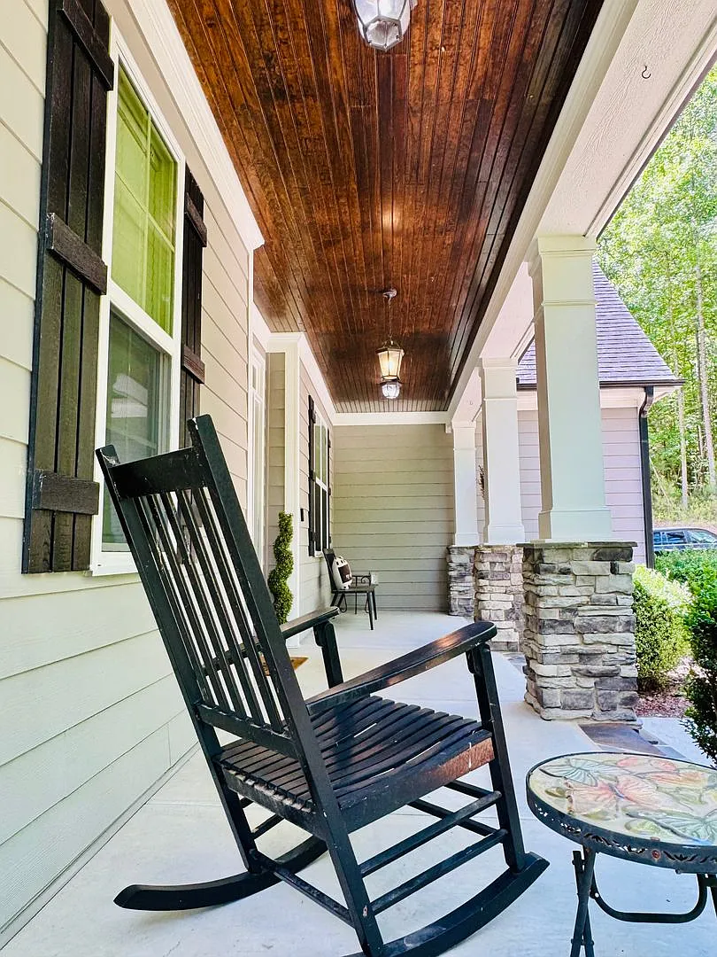 Beautiful Custom Built Home - Wake Forest — Photo 3