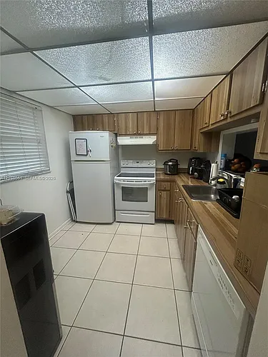 10875 SW 112th Ave #203 Photo 1 10875 SW 112th Ave #203 Photo 1