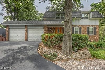 1st image of 7194 Thorncrest Dr SE