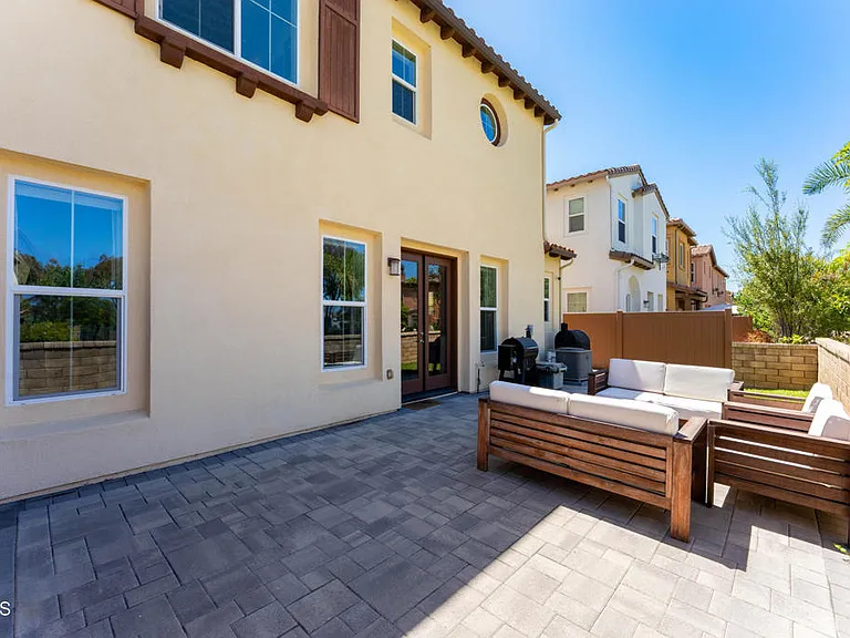 2353 Nicklaus St — Photo 31
