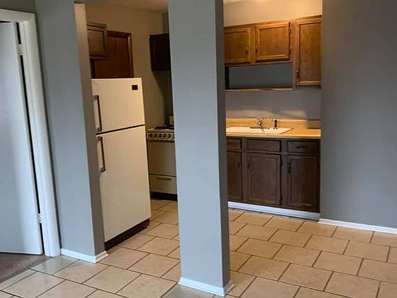 5th image of 1697 Cokesbury Ct