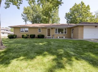 320 May Ct, Mount Zion, IL