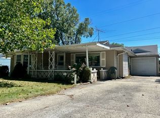 49 Jordan Dr, Bourbonnais, IL 60914