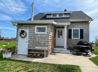 4025 Camp Mineola Rd, Mattituck, NY 11952