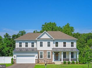8400 Cedar Chase Dr, Clinton, MD 20735