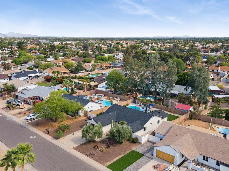 5301 E Tierra Buena Ln — Photo 61