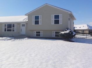 28915 Main St, Millbury, OH 43447
