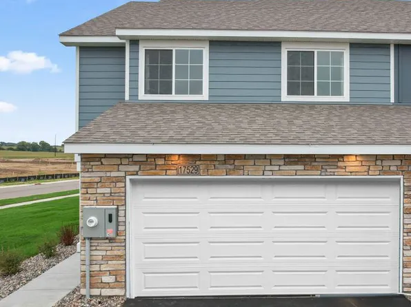 710 Waterleaf Way, Maplewood, MN 55119